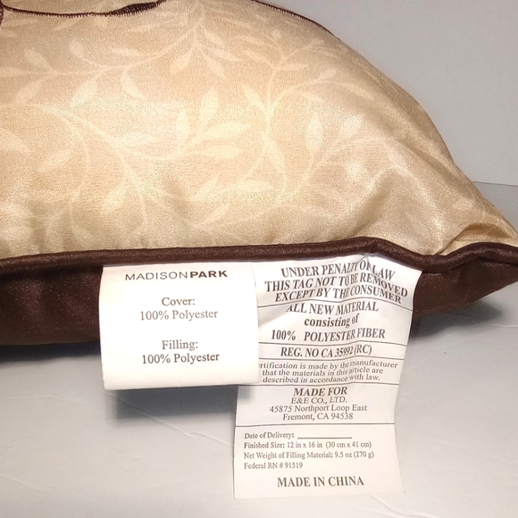 Beautiful Floral Rectangle Decorative Brown/Cream Pillow Size 15.5" x 13" - Picture 8 of 8